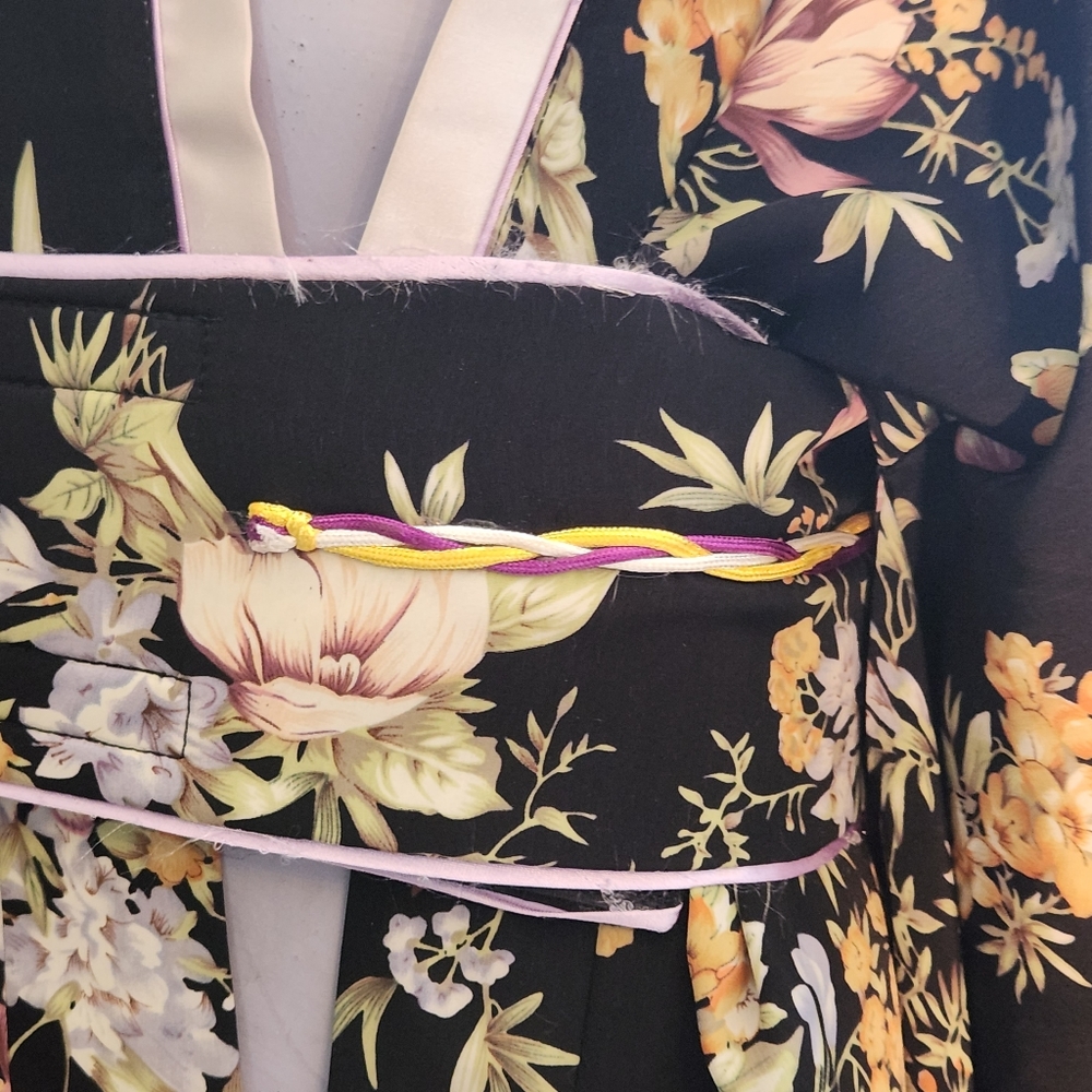 Kimono - Picture 4 of 4
